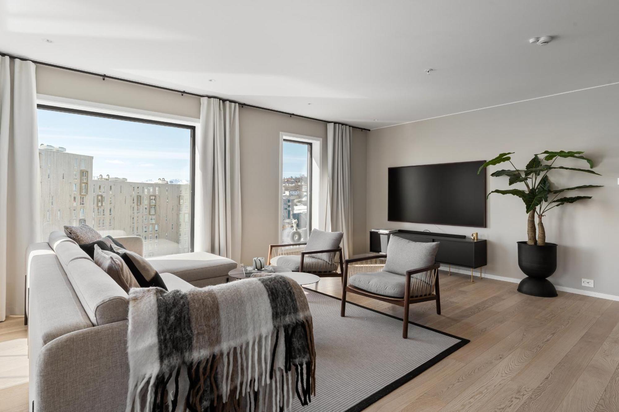Premium Penthouse Sea & Mountain View *