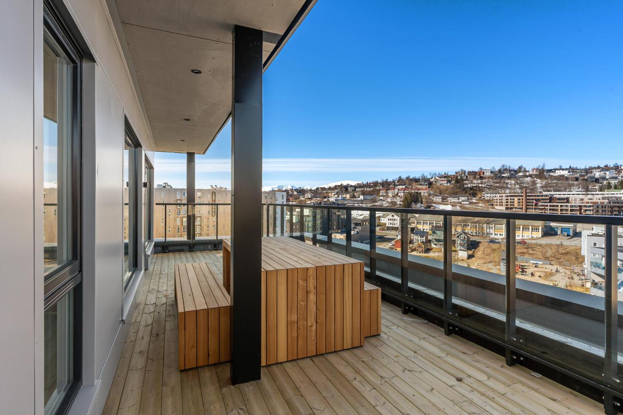 Premium Penthouse Sea & Mountain View