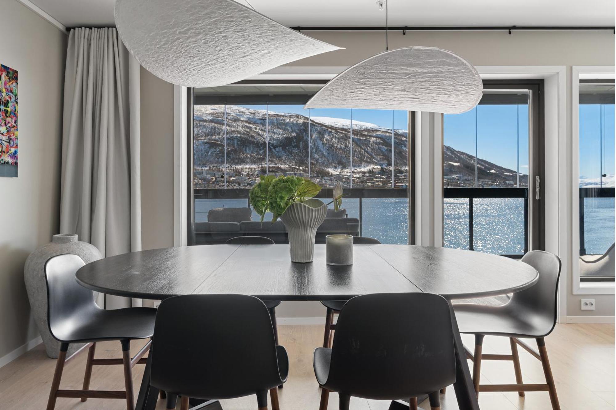 Premium Penthouse Sea & Mountain View Leilighet