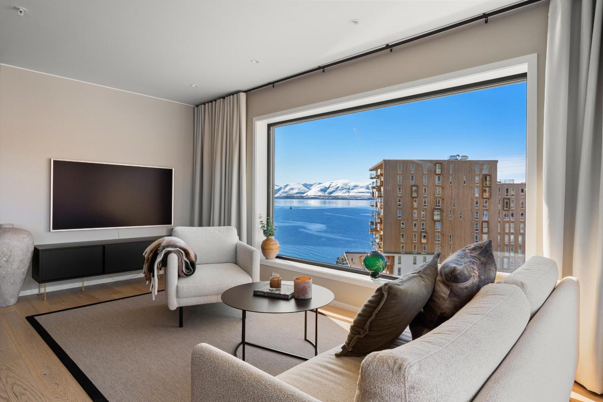 Premium Penthouse Sea & Mountain View Leilighet Tromsø